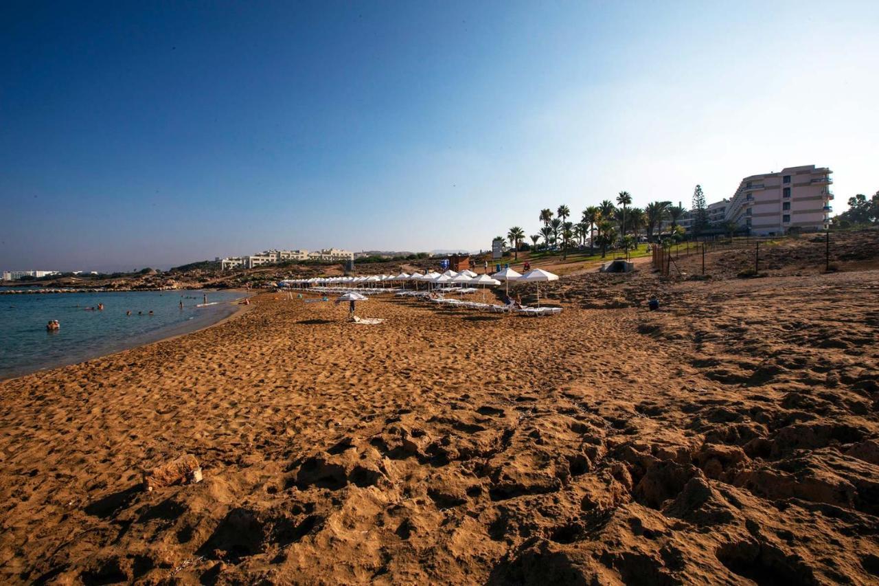 Regina Gardens Lovely Apartment Paphos Buitenkant foto