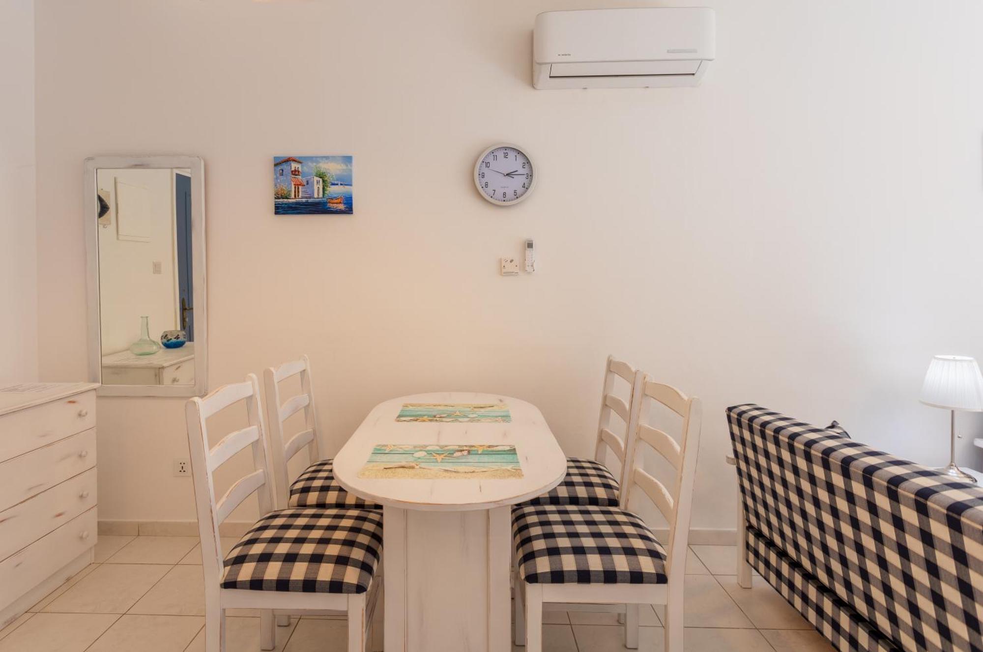 Regina Gardens Lovely Apartment Paphos Buitenkant foto