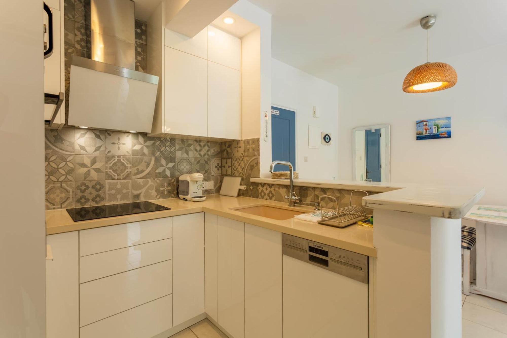 Regina Gardens Lovely Apartment Paphos Buitenkant foto