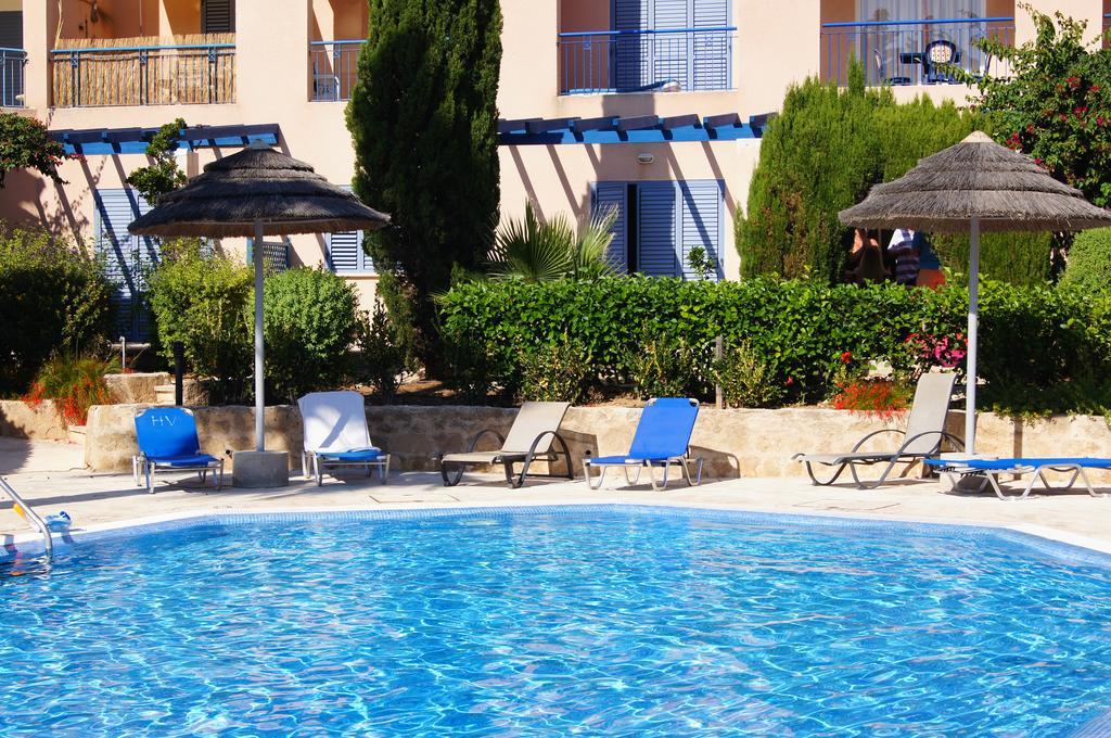Regina Gardens Lovely Apartment Paphos Buitenkant foto